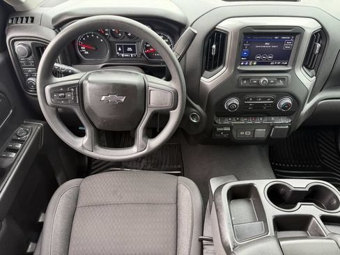 Used 2024 Chevrolet Silverado 1500 Custom Trail Boss w/ LPO, Dark Essentials Package AWD/4WD image 13