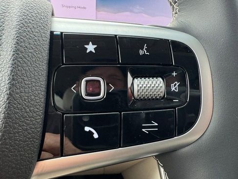 New 2026 Genesis GV70 2.5T Select image 14