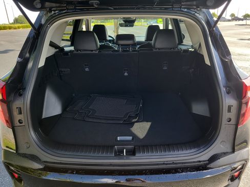 Used 2025 Kia Seltos S FWD image 11