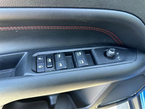 Used 2022 Jeep Compass Trailhawk w/ Trailhawk Convenience Group image 13