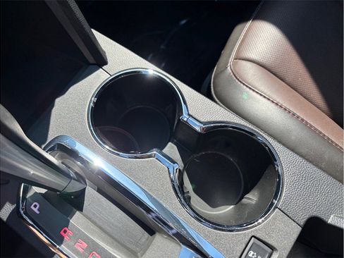 Used 2015 GMC Terrain SLT w/ Open Road Package image 29