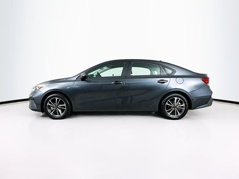 Used 2024 Kia Forte LXS image 4