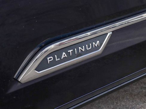 Used 2025 Toyota Sequoia Platinum image 13