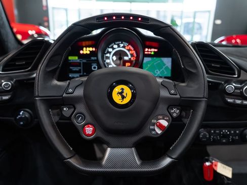 Certified 2019 Ferrari 488 Pista Spider RWD image 5