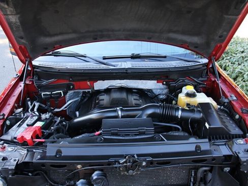 Used 2013 Ford F150 XLT w/ Luxury Equipment Group image 18