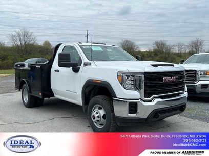 New 2023 GMC Sierra 3500 Pro