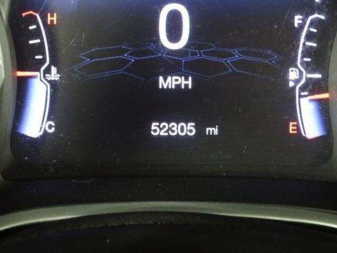 Used 2021 Jeep Compass Latitude w/ Sun and Sound Group image 44