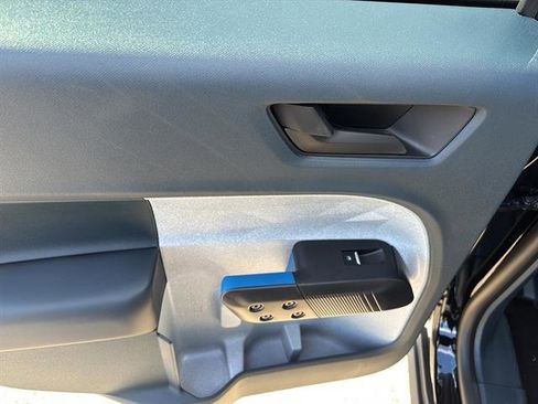 New 2025 Ford Maverick XLT w/ XLT Luxury Package image 16