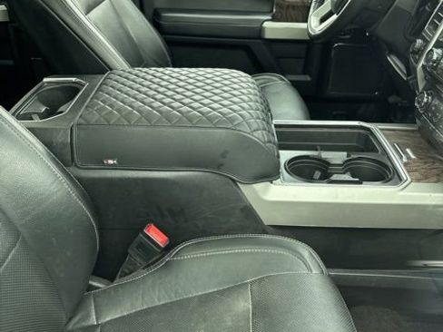 Used 2018 Ford F350 Lariat w/ Lariat Ultimate Package AWD/4WD image 13