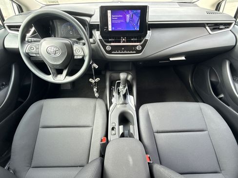 New 2026 Toyota Corolla LE FWD image 17