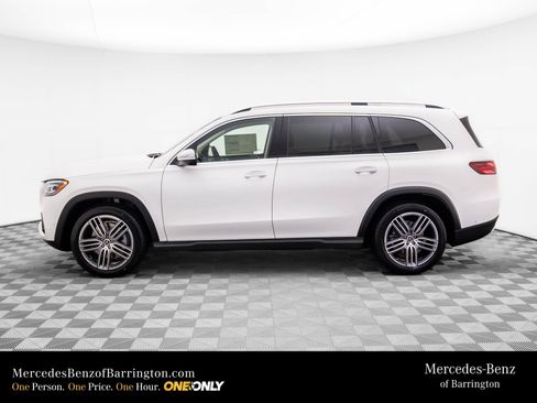 New 2026 Mercedes-Benz GLS 450 4MATIC image 2