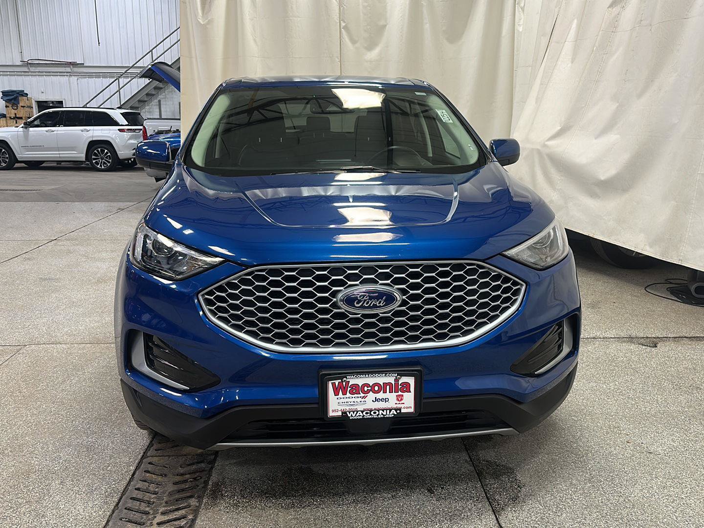 Used 2024 Ford Edge SEL AWD/4WD image 8