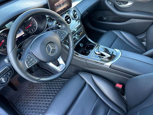 Used 2017 Mercedes-Benz C 300 4MATIC Sedan image 10