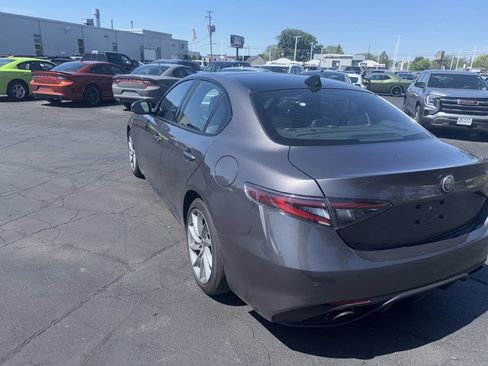 Used 2025 Alfa Romeo Giulia w/ Driving Assist Package RWD image 8