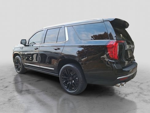 Used 2021 GMC Yukon Denali w/ Denali Premium Package image 7