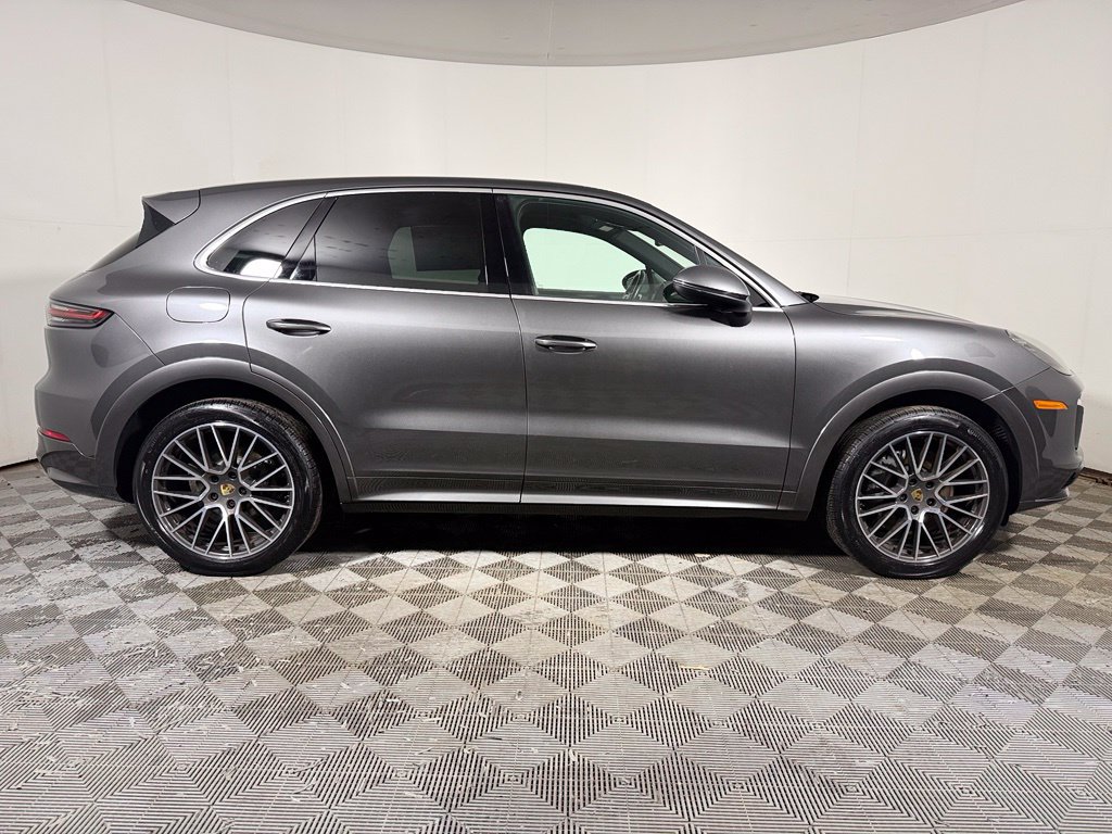 Used 2021 Porsche Cayenne S AWD/4WD image 8