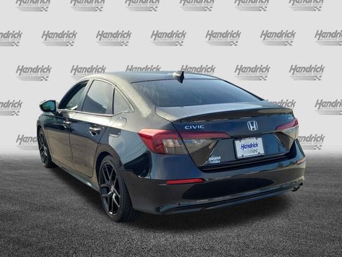 Used 2025 Honda Civic Sport image 5