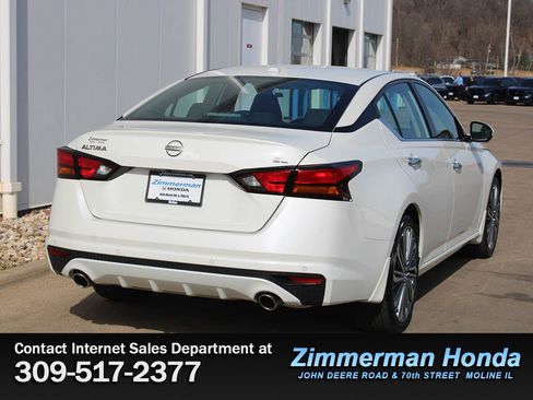 Used 2025 Nissan Altima 2.5 SL image 2