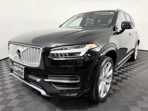 Used 2017 Volvo XC90 T6 Inscription AWD/4WD image 3