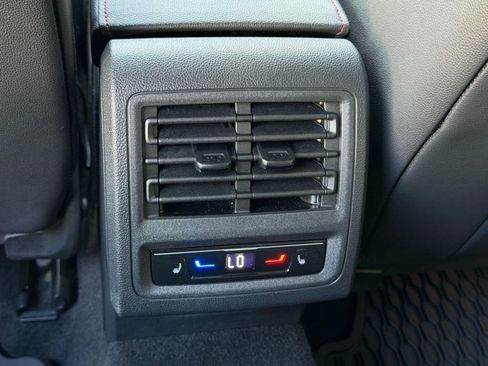 Used 2024 Volkswagen GTI Autobahn FWD image 22