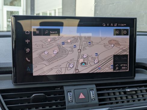 Certified 2025 Audi Q5 2.0T Premium Plus w/ Premium Plus Package image 19