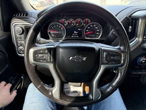 Used 2019 Chevrolet Silverado 1500 RST AWD/4WD image 10