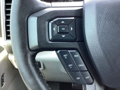 Used 2020 Ford F150 XLT w/ Equipment Group 302A Luxury RWD image 18