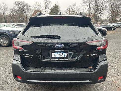 New 2025 Subaru Outback Premium image 15