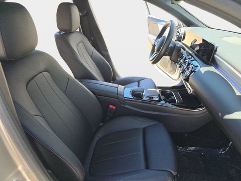 Used 2019 Mercedes-Benz A 220 image 12