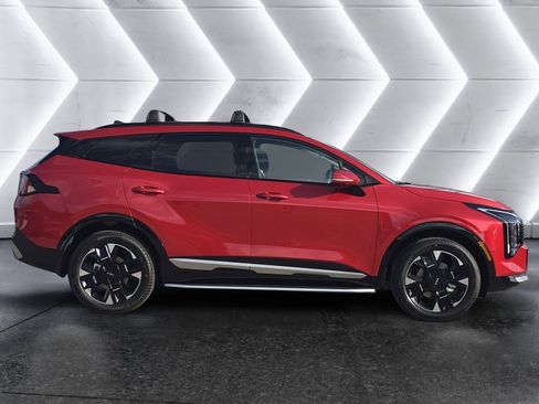 New 2026 Kia Sportage SX image 3