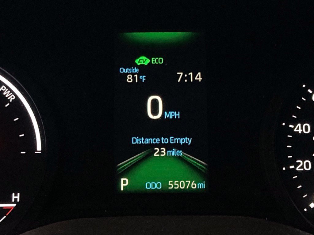 Used 2023 Toyota Sienna XLE w/ XLE Plus Package FWD image 15