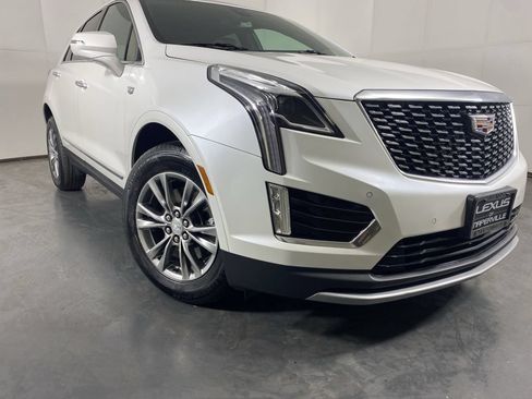 Used 2023 Cadillac XT5 Premium Luxury AWD/4WD image 3
