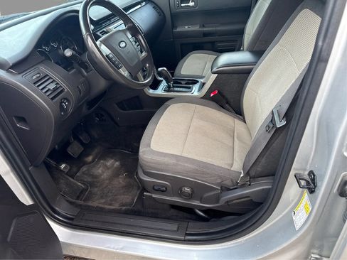 Used 2009 Ford Flex SE FWD image 10