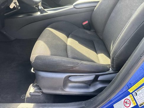 Used 2018 Toyota C-HR XLE FWD image 18