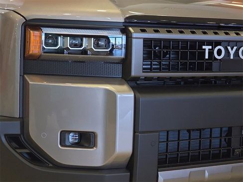 New 2026 Toyota Land Cruiser Base image 7