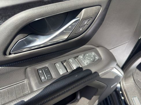 Used 2023 GMC Yukon Denali w/ LPO, Floor Liner Package AWD/4WD image 21