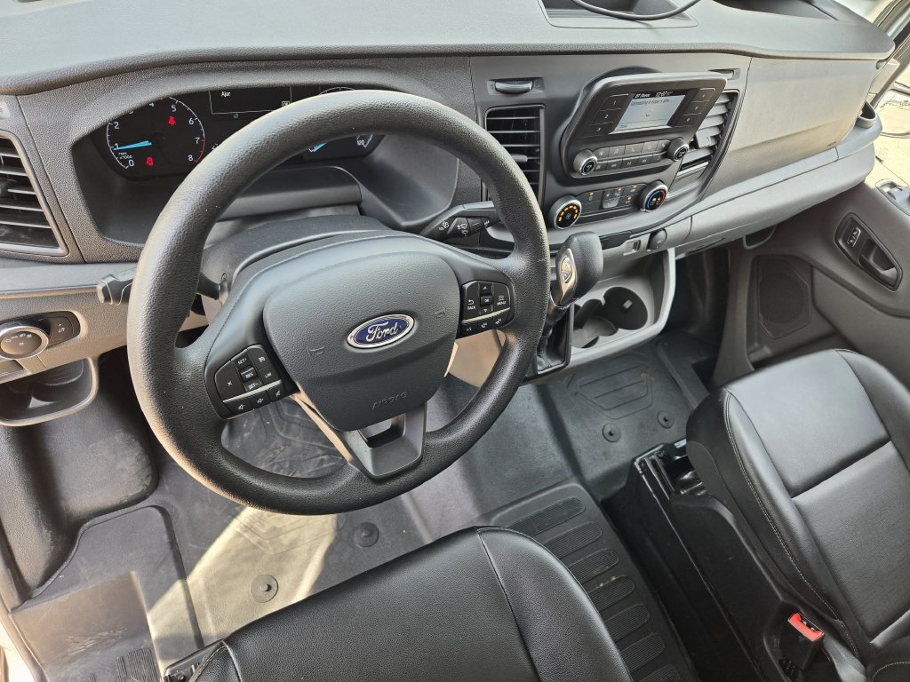 Used 2024 Ford Transit 250 148 Medium Roof RWD image 27