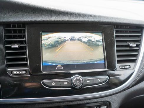 Used 2022 Buick Encore Preferred w/ Safety Package image 23