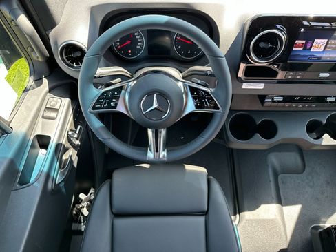 New 2025 Mercedes-Benz Sprinter 2500 image 14