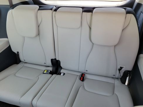 New 2026 Kia Carnival SX FWD image 8