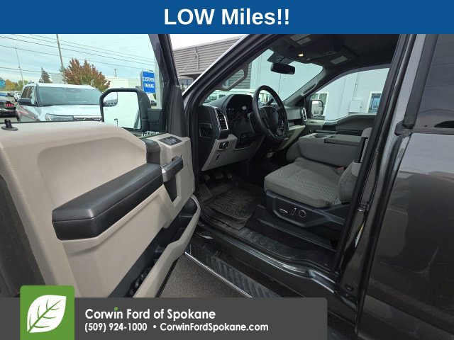Used 2016 Ford F150 XLT w/ Equipment Group 302A Luxury AWD/4WD image 2