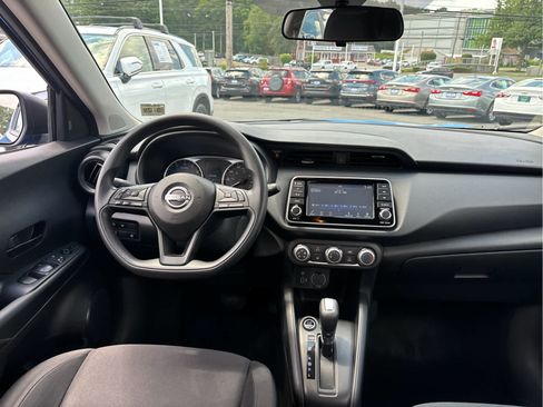 Used 2023 Nissan Kicks S FWD image 21