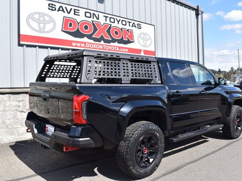 Certified 2025 Toyota Tacoma TRD Pro AWD/4WD image 5
