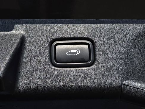 Used 2022 Hyundai Tucson Limited w/ Cargo Package image 10