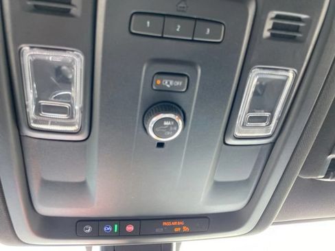 Used 2022 Chevrolet Tahoe LT AWD/4WD image 28