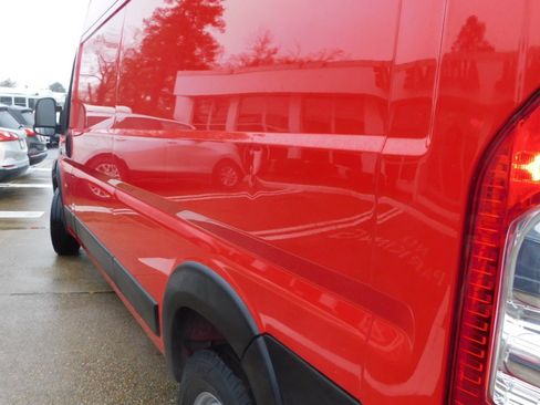 Used 2019 RAM ProMaster 2500 image 9