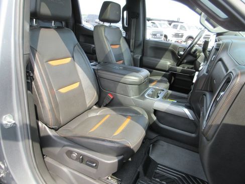 Used 2020 GMC Sierra 1500 AT4 w/ Off-Road Performance Package AWD/4WD image 27