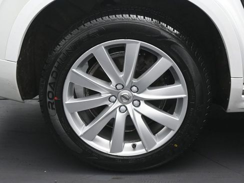 Used 2019 Volvo XC90 T6 Momentum AWD/4WD image 34