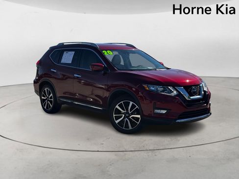 Used 2020 Nissan Rogue SL image 2