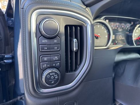 Used 2019 Chevrolet Silverado 1500 High Country image 22